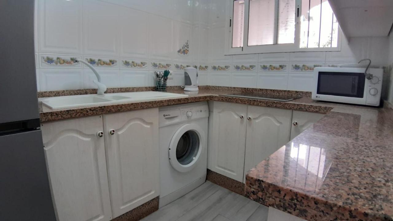 Apartamento Sol De Carabeo Nerja Exteriör bild