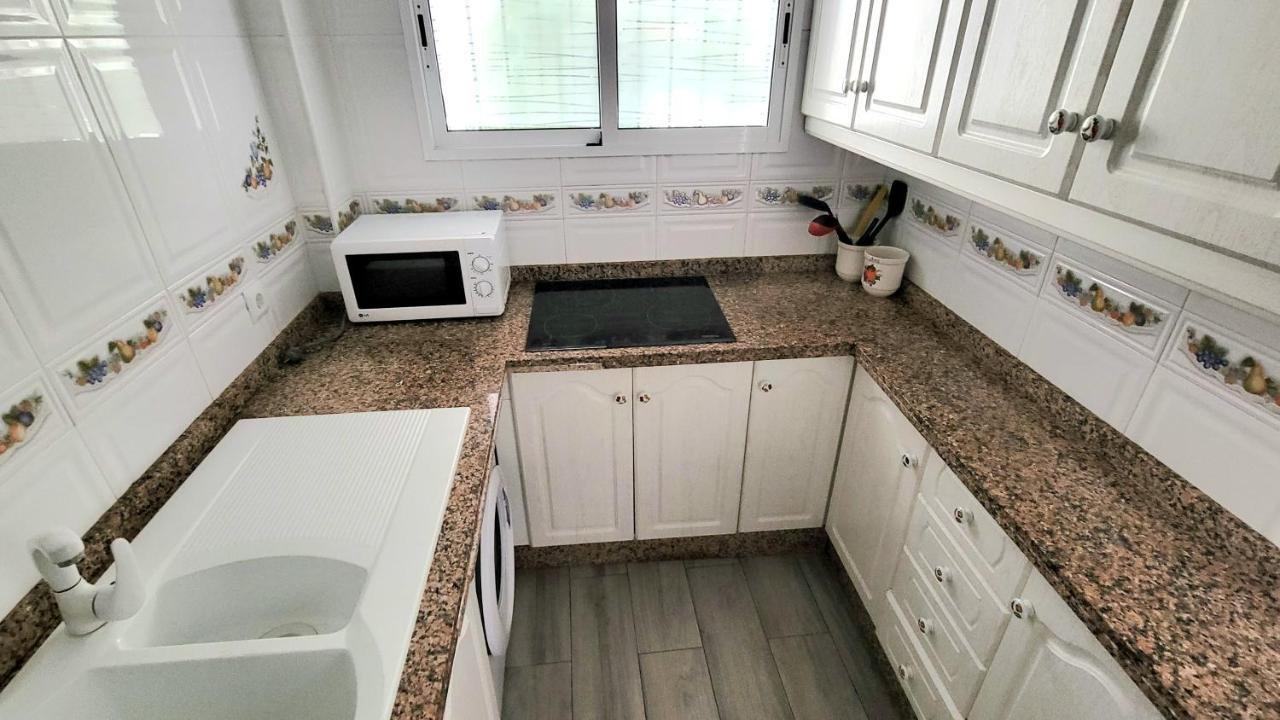 Apartamento Sol De Carabeo Nerja Exteriör bild